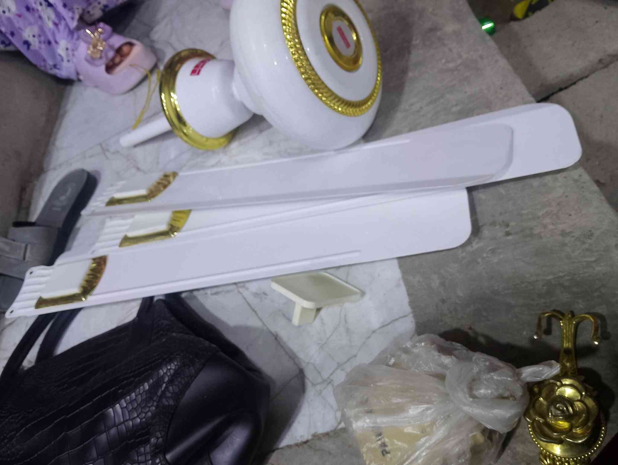 اغراض امزون
