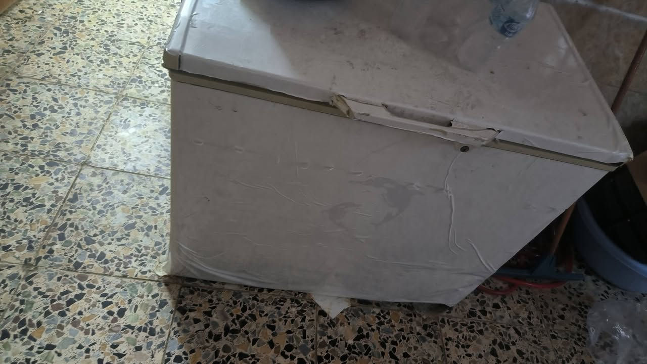 شلعه للبيع اتصل وسهله 
***********
