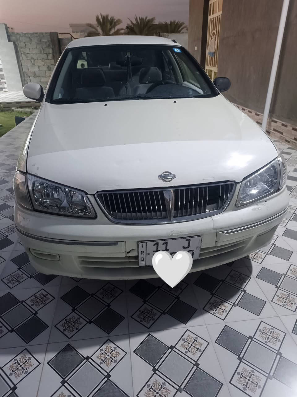 سلام عليكم للبيع سني 2003 بغداد انكليزي تحويل ثاني يوم سياره بدون صبغ ولا ضربه ولاا تبديل عدا لموضحات بالصور بالجاملغ الامامي والخلفي فقط الباقي كفاله كير عادي محرك اسود.. لون صدفي مكاني فلوجه سعر 73 وبيها مجال قليل 
*********** بي واتساب
