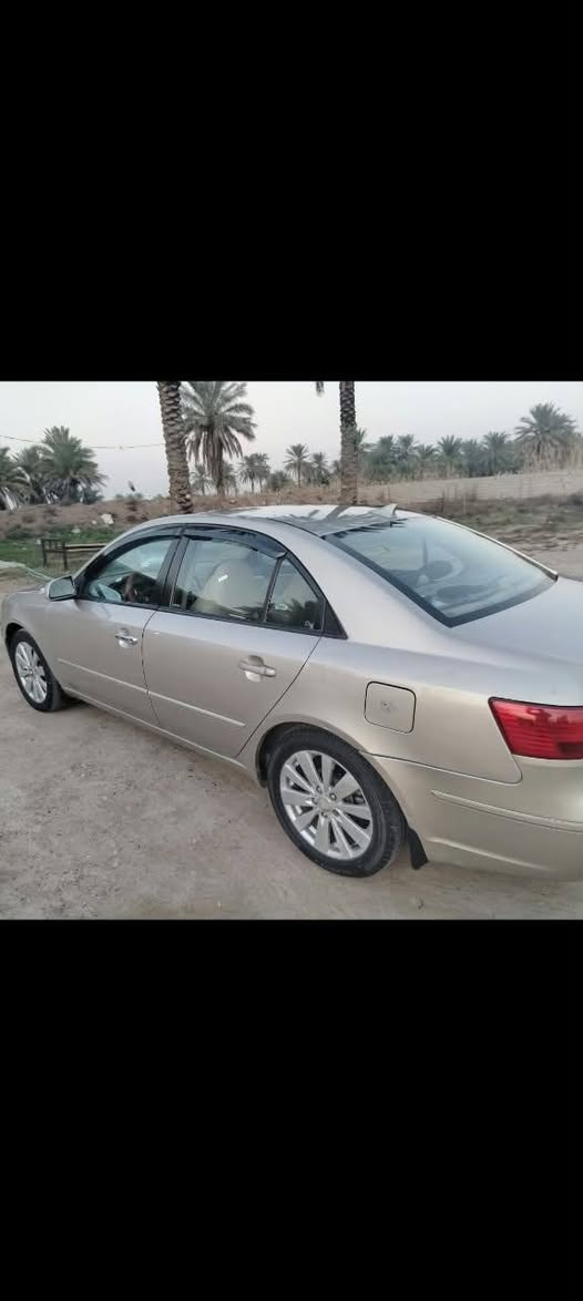 سوناتا 2009  رقم بغداد  بسمي 
سياره نضيفه مال بيت 
بيها بس جاملغ الايمن من امريكه معدل بدون دواخل
للبيع 115
مكاني ديالى تقاطع القدس
***********
