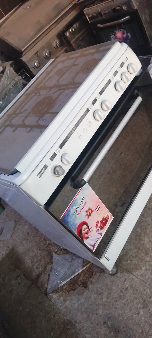 طباخ 125امغربه ***********الفرن غيرمستخدم
