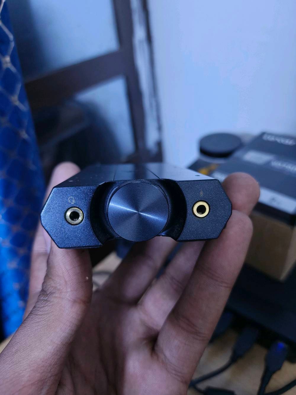 كرت صوت • SoundBlasterX G6 • مستعمل