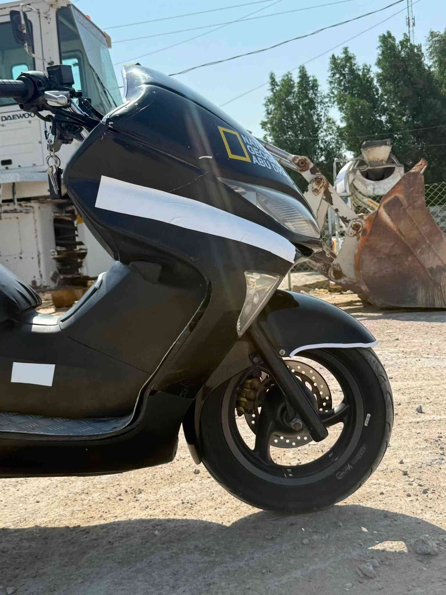 البيع فورزه 9/0 كرستال اصل دراجه جاهزه كفر نضيف مكينه مضبوطه جويتر صافي تايرات جديده شلعه معدل تخبل سرعه عله شارع 130 شرط باتري جديد كلجات وقايش جديد دراجه ما بيه اي نقص بصمه سويج طوراء
سعر 850 وبيه مجال 
مكان واسط الكوت 
*********** 
***********
