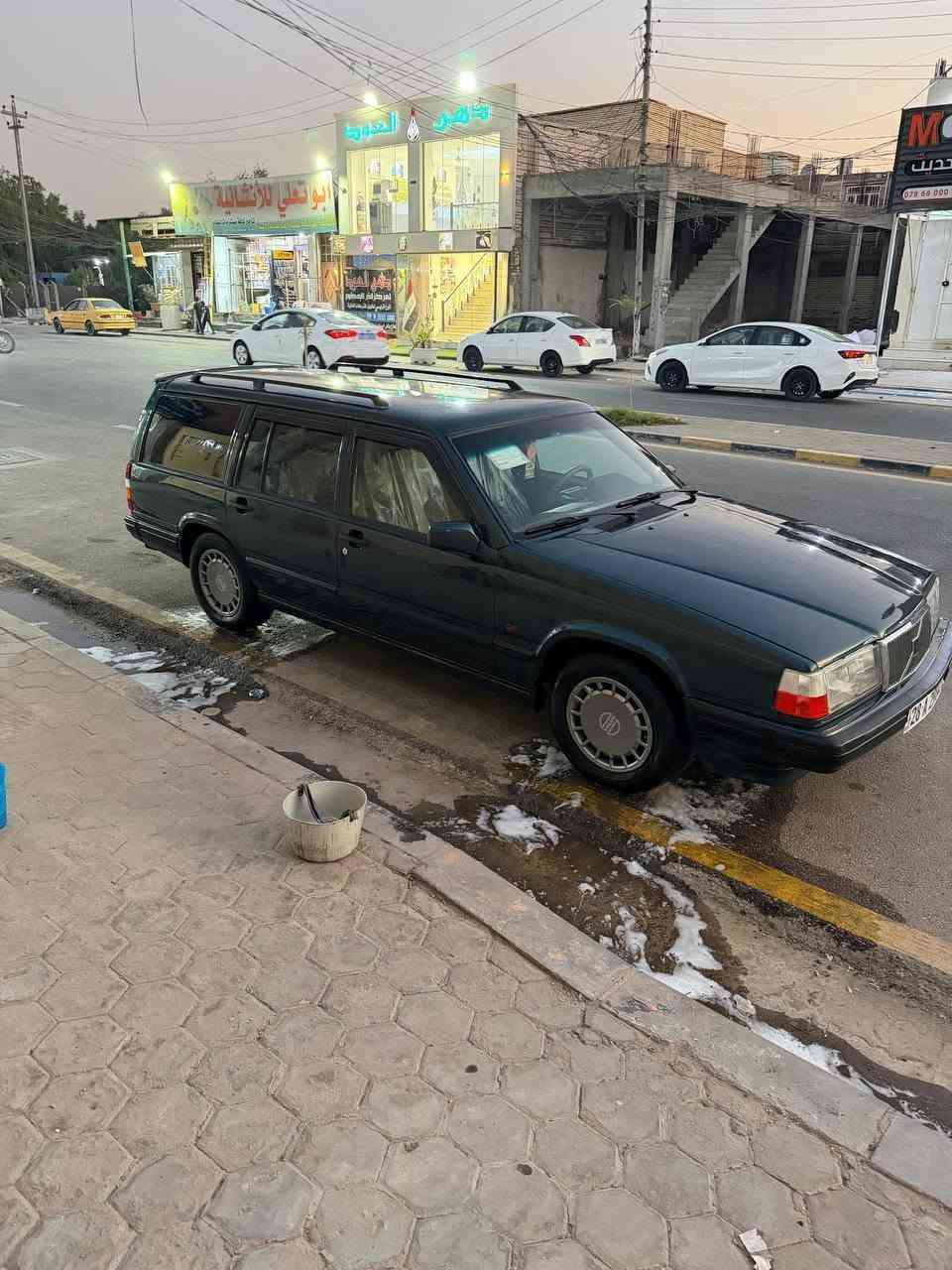 للبيع سياره جديده حداديه تخم تاير باتري جديد غرفه جديده تنته كله جديد كير ومكينه سياره مديل 91 رقم نكليزي سياره كامله ع اخر حبه السعر ٧٤ وبيه مجال بسيط ***********
