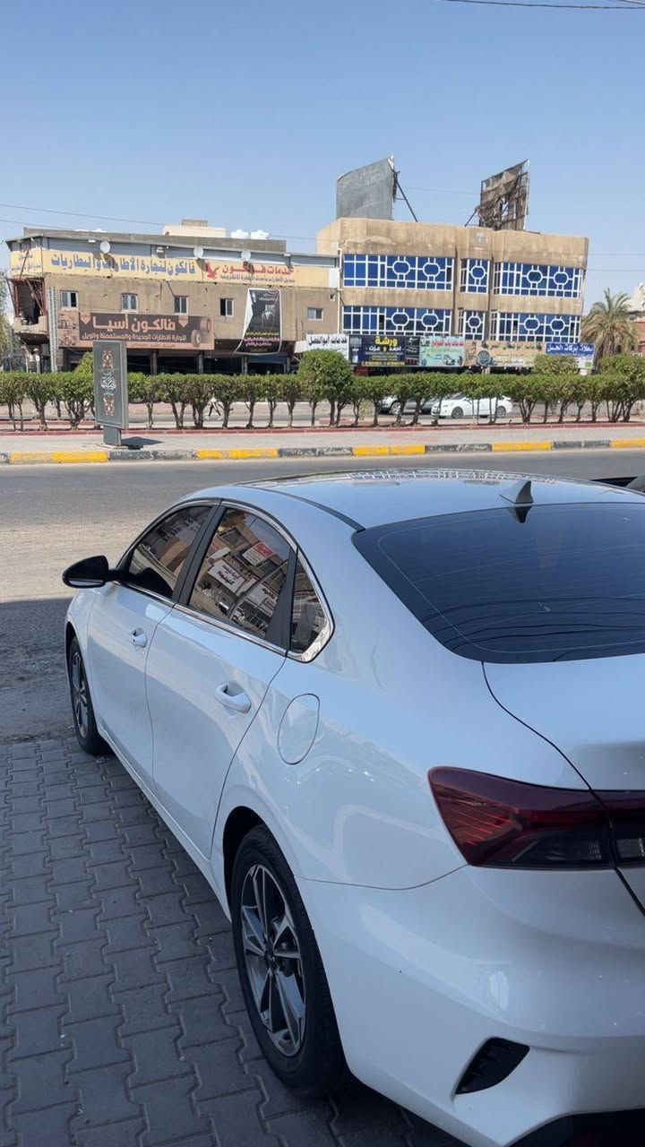 ألسلام عليكم كي 3مديل 2024كفاله السياره بيهه دحجات اثنين بس على وضعهن ماشيه37الف مكانه بصره بسم شركه لا مطلوبه ولا اي شي كبل وكاله بسمك انه مكلف بنشر رقم راعيهه اتصل وبخدمتك السعر 137وبيهه مجال *********** البصرة, العراق
