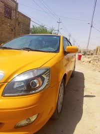سيارة • موديل ٢٠١٣ • للبيع
