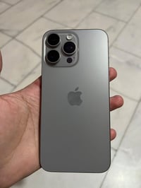 آيفون ١٥ برو ماكس • ٢٥٦ • بطارية ٨٢٪