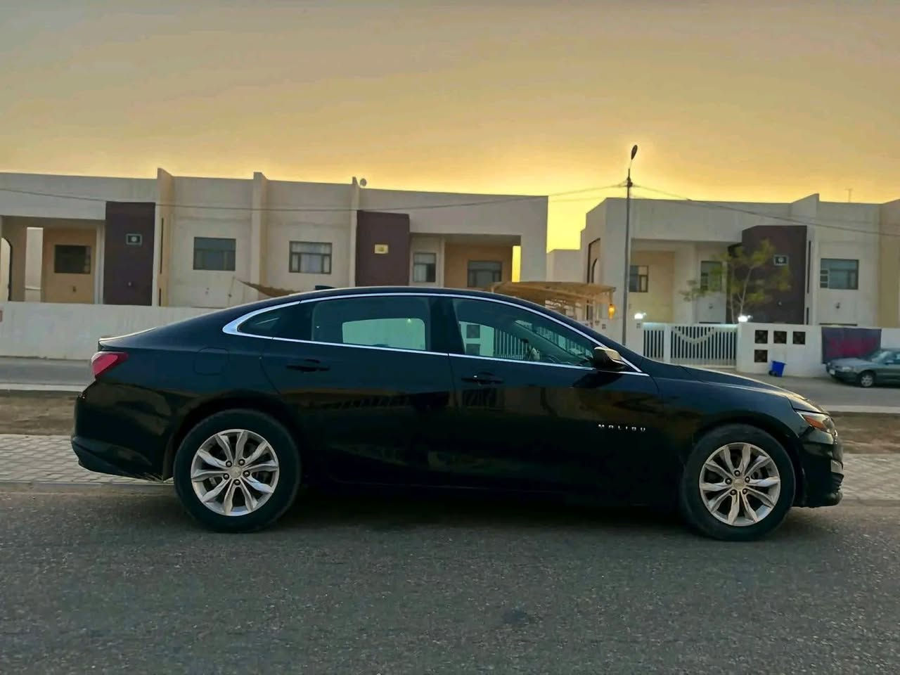 ماليبو 2019LT حرة مكانها ورقمها النجف السعر ٨٥ ورقة 
الشراي الاتصال على الرقم 
***********

