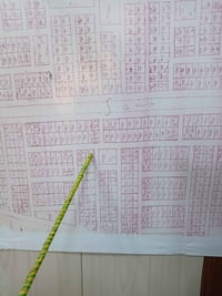 نصف قطعة • ١٢٥م • قرب التبليط