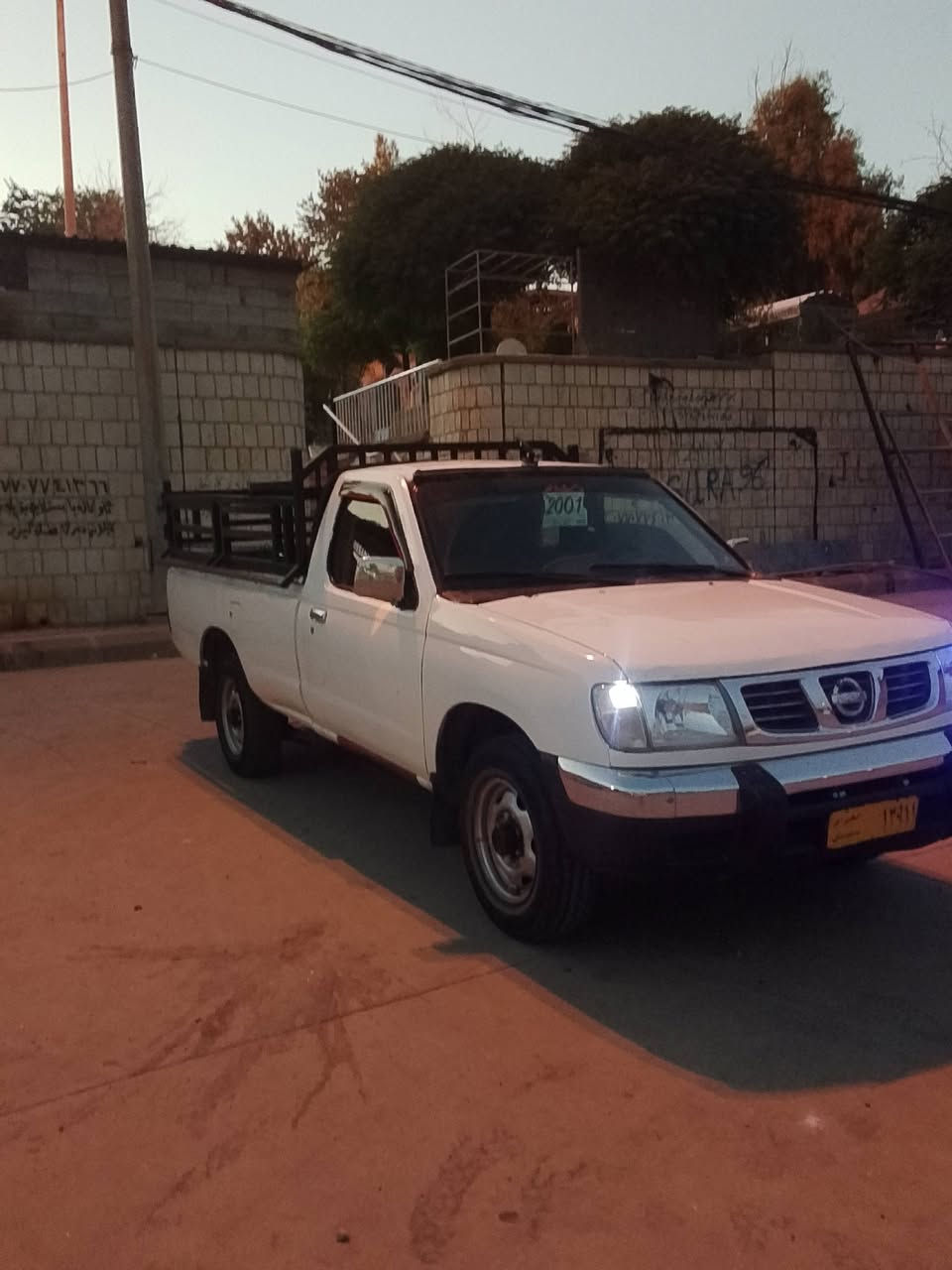 سڵاو خوات لەبیت ئم نیسان تەک بۆ فرۆشتن 2001 ئاڕم سلیمانی وەرگڕە کامل بۆیاغ 56 گەڵا ؟***********
