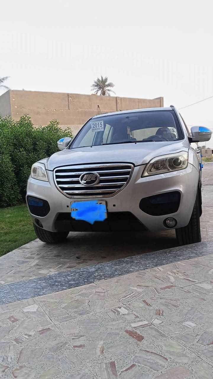 السلام عليكم
للبيع ليفان X60 كير عادي موديل 15 باسمي مداور ثاني يوم محرك بلادي 1800 vvt
مكفولة من الضربة ماعدا الي موضح بالصورة ( شخط بالباب الخلفي) 
مكان السيارة السماوة  
السعر 60 ورقة وبيها مجال بسيط للطيبين للاستفسار ***********
