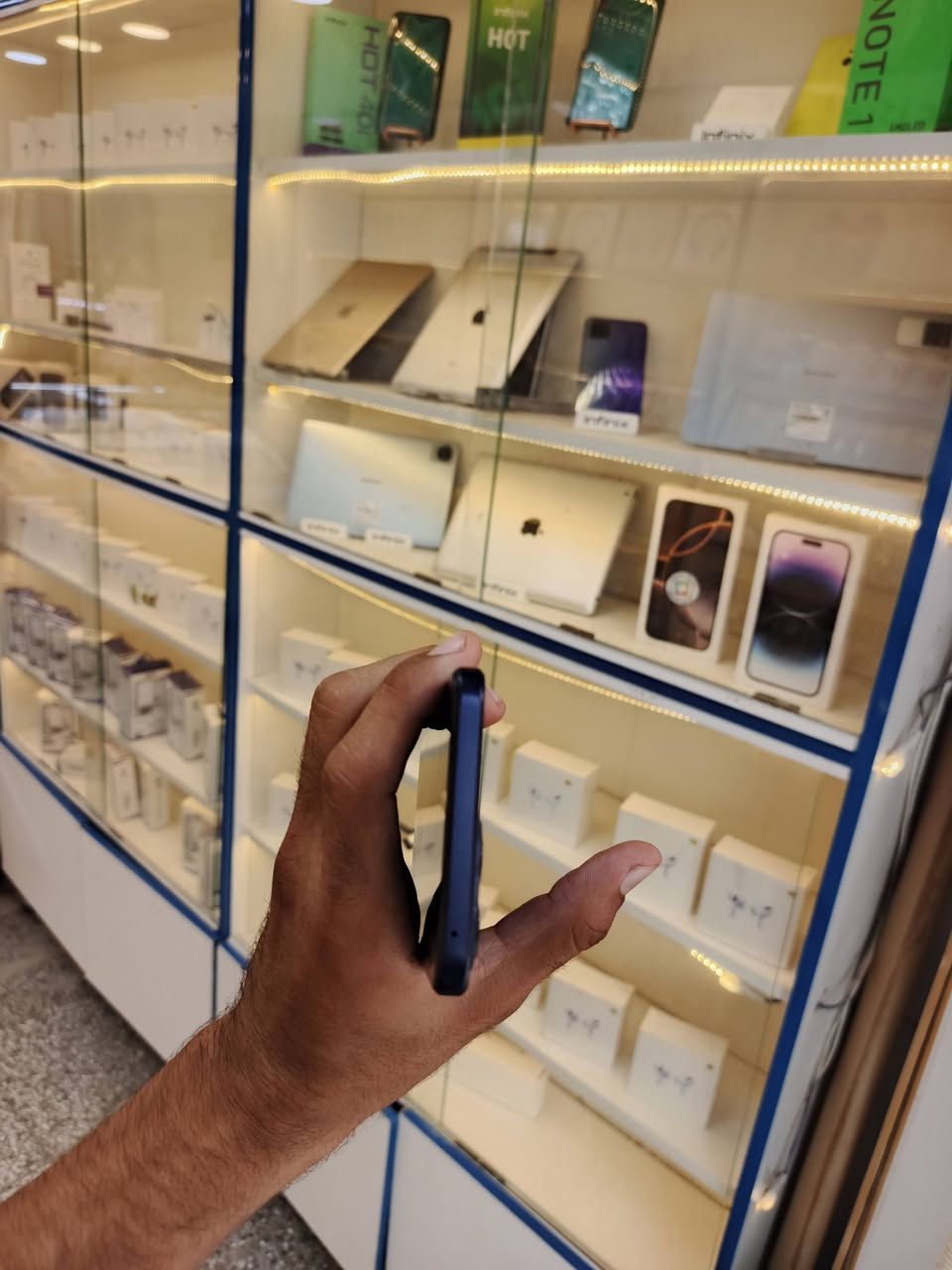 هونر x8 2022 • ذاكرة ١٢٨ • مبدل ظهر