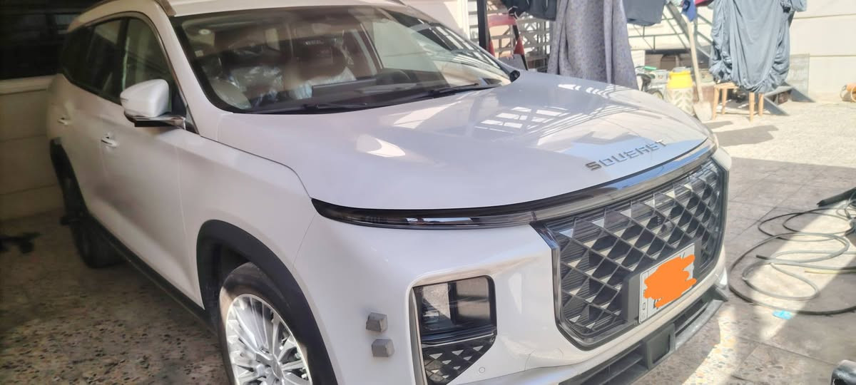 Soueast S09 2026
رقم بغداد

ماشية2000 km

لكجري

فول مواصفات

مكفولة كفالة عامة

فقط بيع

التفاصيل:

كراسي كهرباء

كراسي تدفئة تبريد

شاشة 15.6 إنش مع لوحة عدادات رقمية

قياس 10.25 إنش.

الرؤية والأمان:

كاميرات محيطية بزاوية 540 درجة (كشف الهيكل السفلي) مع حساسات أمامية وخلفية.

الأنظمة الذكية:

مثبت سرعة تفاعلي (رادار)، نظام الكبح التلقائي للطوارئ، المساعدة في البقاء ضمن المسار، ومراقبة النقطة العمياء، وقيادة ذاتية.

مكينة 2 لتر تيربو

السعر: 32.700 مليون

رقم الهاتف / ***********
