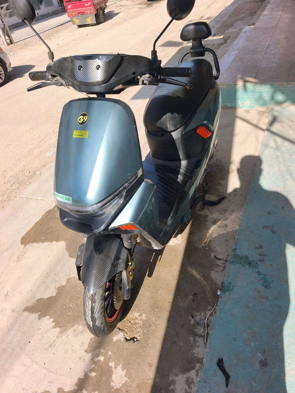 دراجه شحن موديل ٢٦  كلها  صار ست اشهور من مستعمله شغاله  بس بيها ٣ بطاريات شويه منفوخات بس بطاريات مابيهن شي وبطارياتهن كبار وعل فحص 
وتمشي ٤٠ كيلو بل شحنه الوحده لو ٣٥ حقيقي  او تبدلها ٣ بطاريات بس بطارياتها مابيهن شي تمشي ٤٠ كيلو حاليا العنوان  بغداد *********** ,سعرها ٥٥٠
