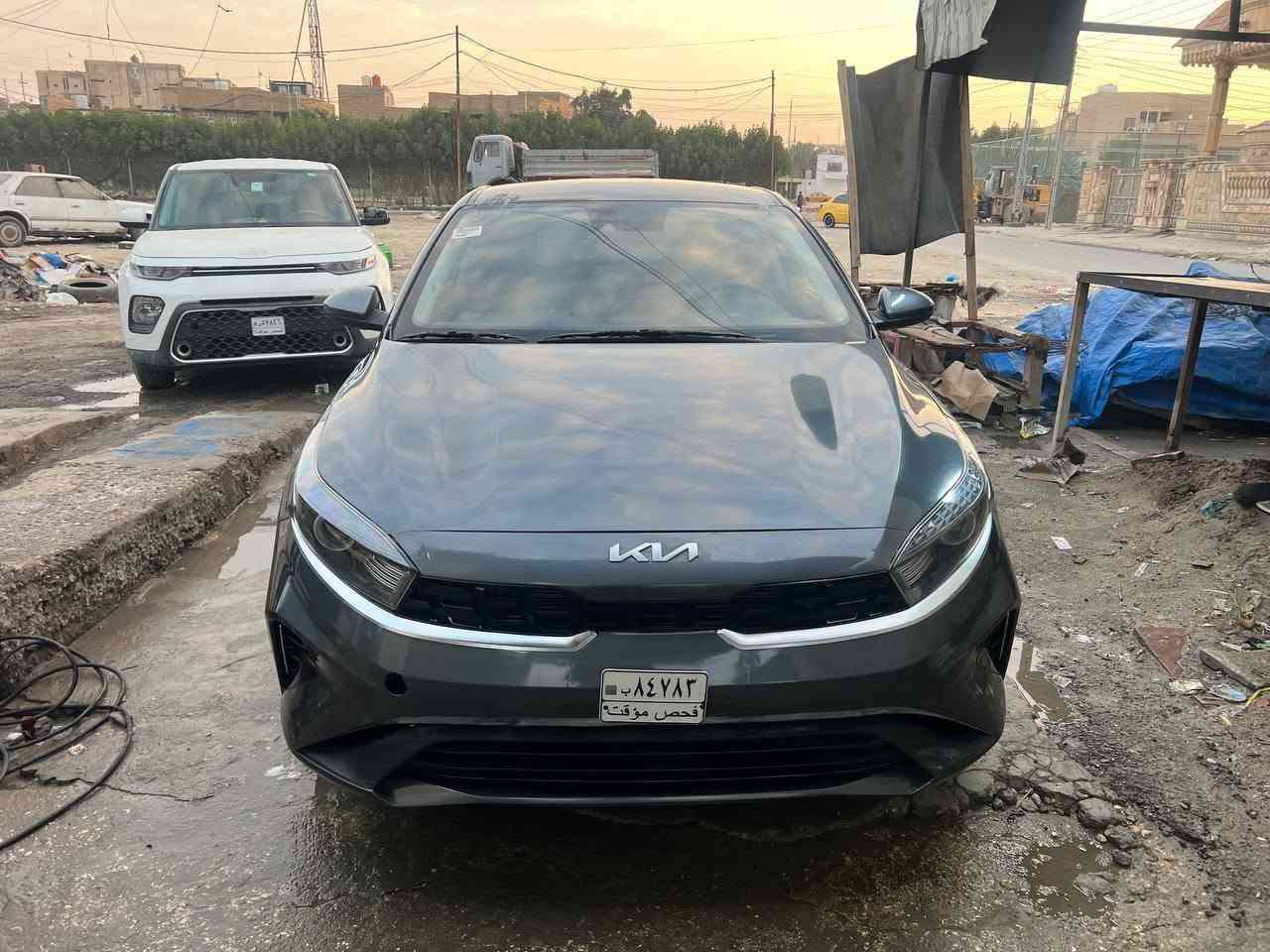 فورتي مديل 2023 حره مرقم ذي قار ابسمي سياره وارد امريكي بيها بنيد تبديل و جاملغ صبغ بدون دواخل ولحادث مرفق بل منشور سياره جديده معنا الكلمه وشرط احلى من الصور 
عنوانها ناصريه مركز 
سعرها اب 142 وبيها مجال
رقم. ***********

