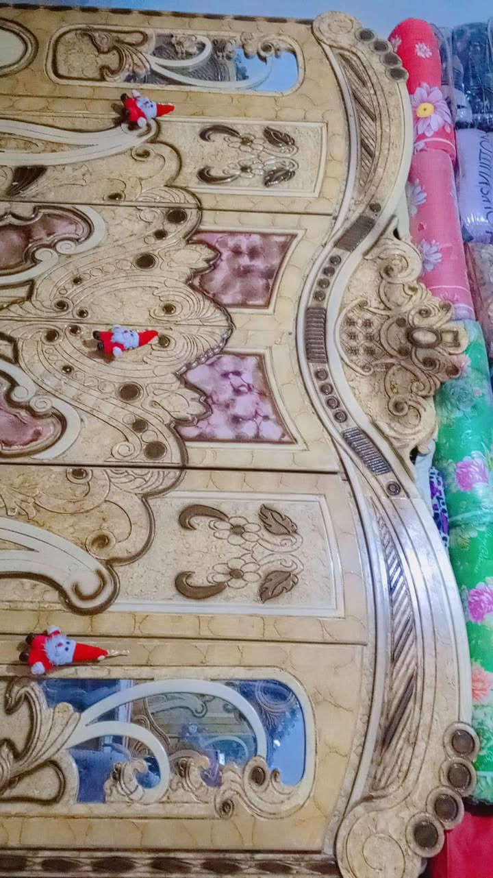 قرفه نوم تركيه البيع نضيفه عوزه ترتيبات المكان المدينه بم ادود ***********
