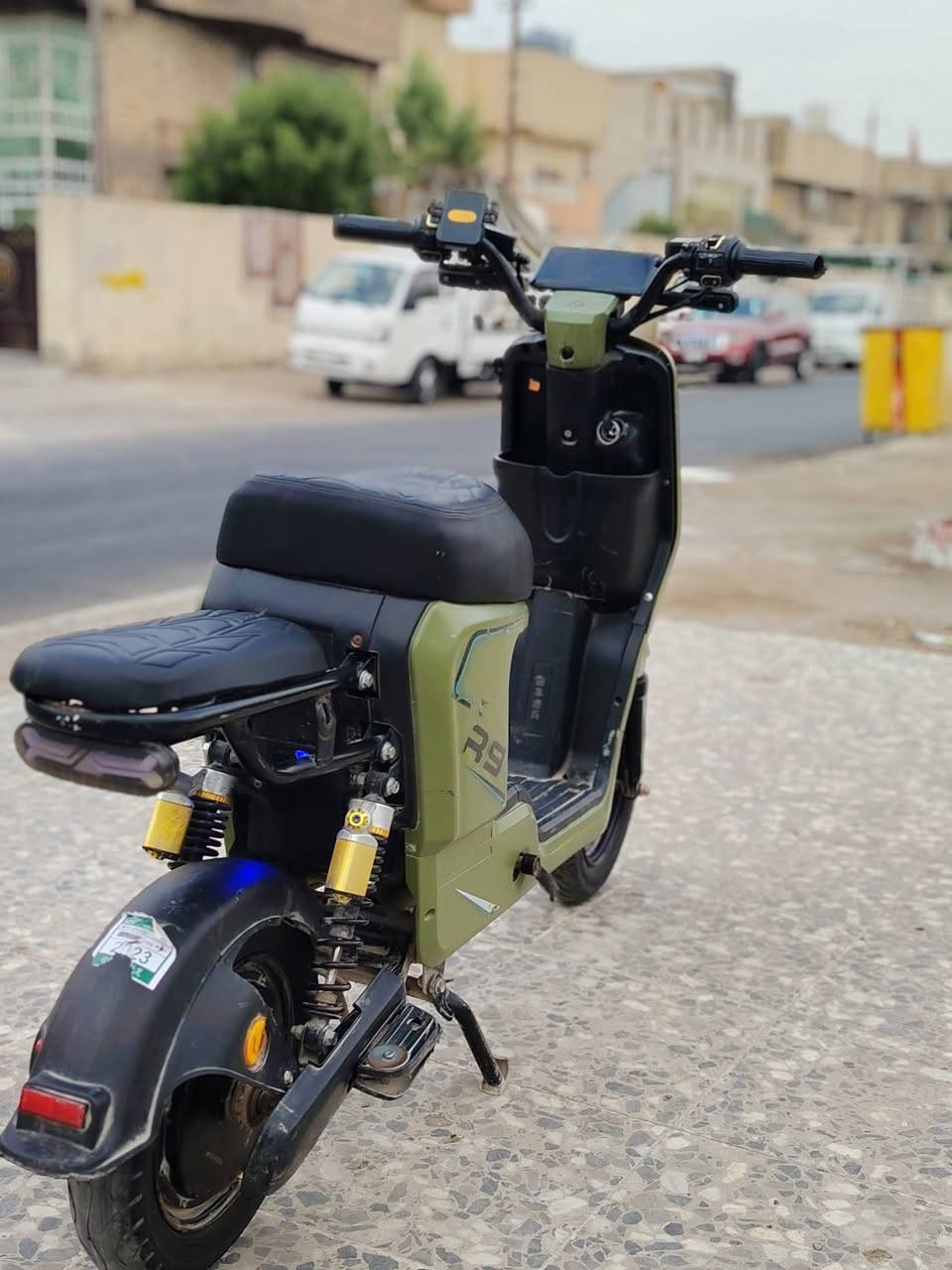 ار تسعه • موديل ٢٦ • ٥ بطاريات