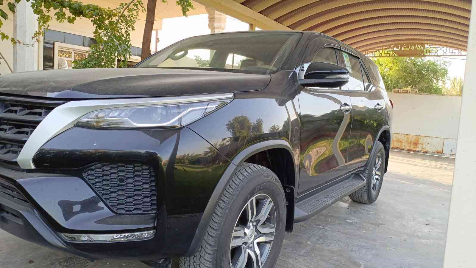 السلام عليكم 
سياره فورجنر للبيع موديل 23 خليجي 
كفاله عامه لا صبغ ولا تبديل لون اسود ملكي 
رقم بغداد باسمي تحويل ثاني 
محرك 2700 بلادي 
ماشيه 40الف 
مكان السياره بغداد 
سبعه راكب 
السياره جديده على وضع الشركه 
السعر 
ب198وبيهه مجال بسيط 
الاستفسار مراسله الصفحه 
او الاتصال على الرقم 
***********
