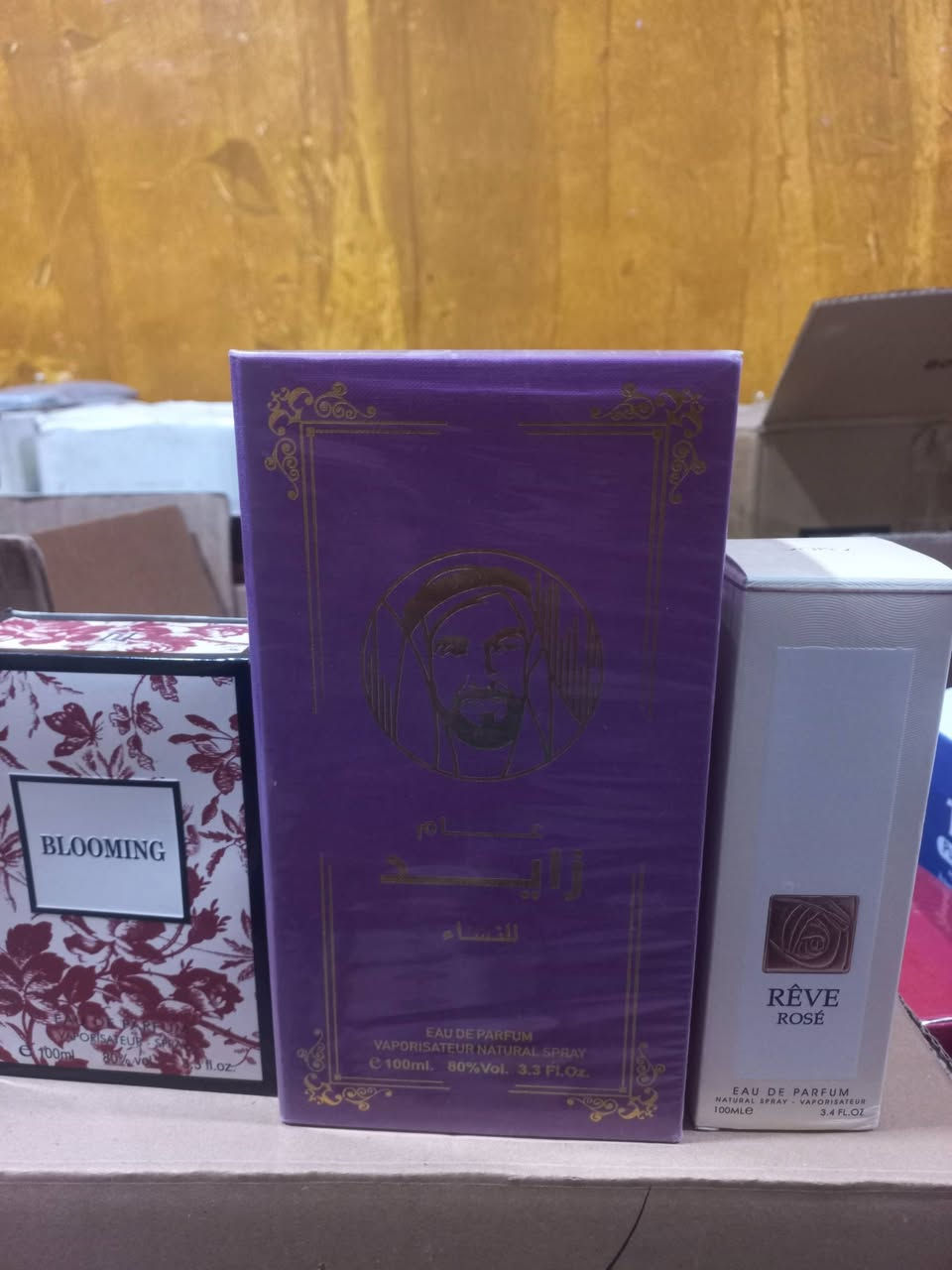 3 عطور ب 30 واصل واتساب *********** عطور نسائي
