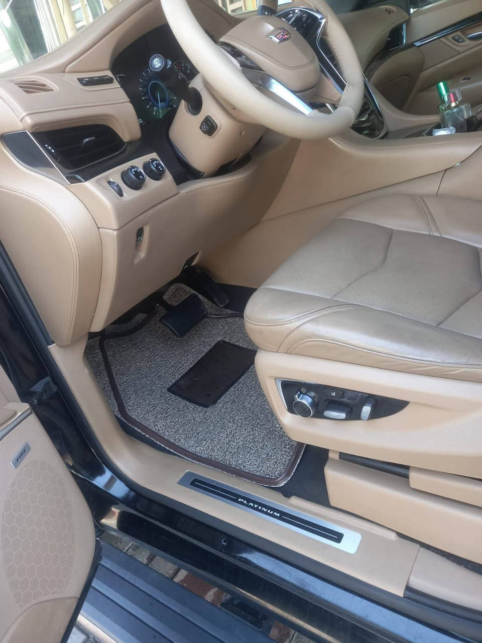 التفاصيل بل صور
***********
