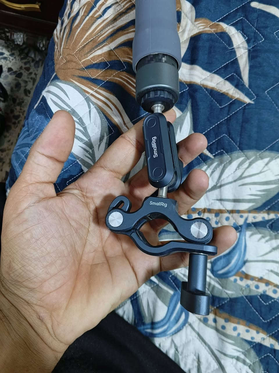 كامره انستا 360 x3
نضيفه 90 بالميه
بيه فقط نبدبه بسيطه بعدسه كامره وماماثره ع تصوير
مع ملحقات بال450الف  
بدوان ملحقات 350 الف
توصيل ماكو مكاني كربلاء تجي تفحص وتقتنع تأخذه وتروح
***********
