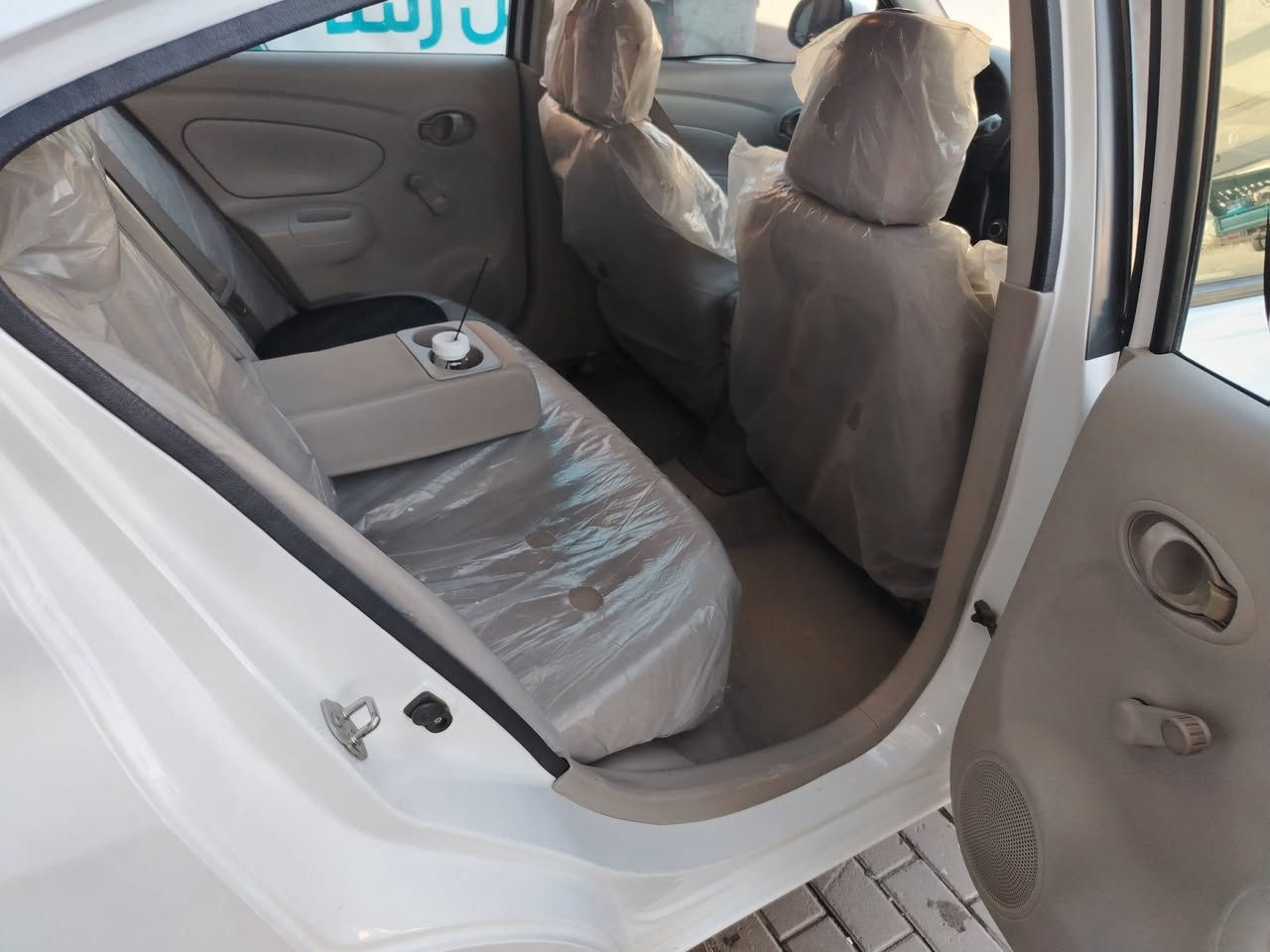 السلام عليكم نيسان صني هندي ٢٢ ماشية ٥٣ فقط للبيع
كير مكينة تبريد مكفول شاشة كامرة
السيارة بيهة قطعة صبغ بدون ضرر أثر شخط
توجد رصعات خفيفة
رقم أربيل تحويل ثاني يوم
مكاني بغداد حي الجهاد
السعر ١١١ وبيهة مجال 
رقم الهاتف ***********
