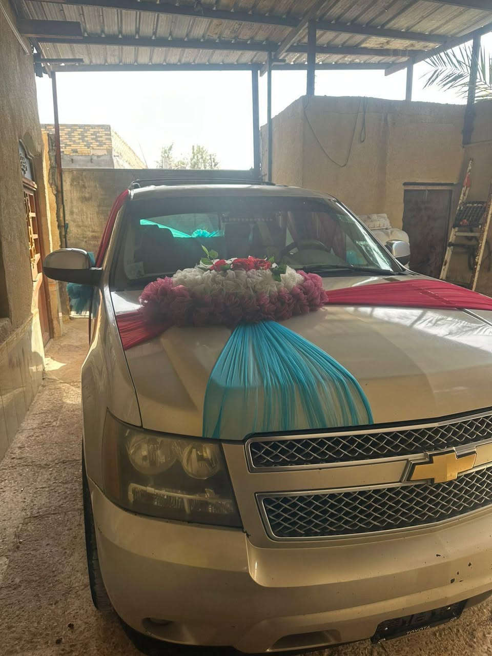 السلام عليكم تاهو البيع ادوات مكفوله كفالة خليجي فول موصفات واحد عله واحد متوم رقم اربيل مديل 2008سعر 78وبيهه مجال مكان بصراه كرمه علي ***********
