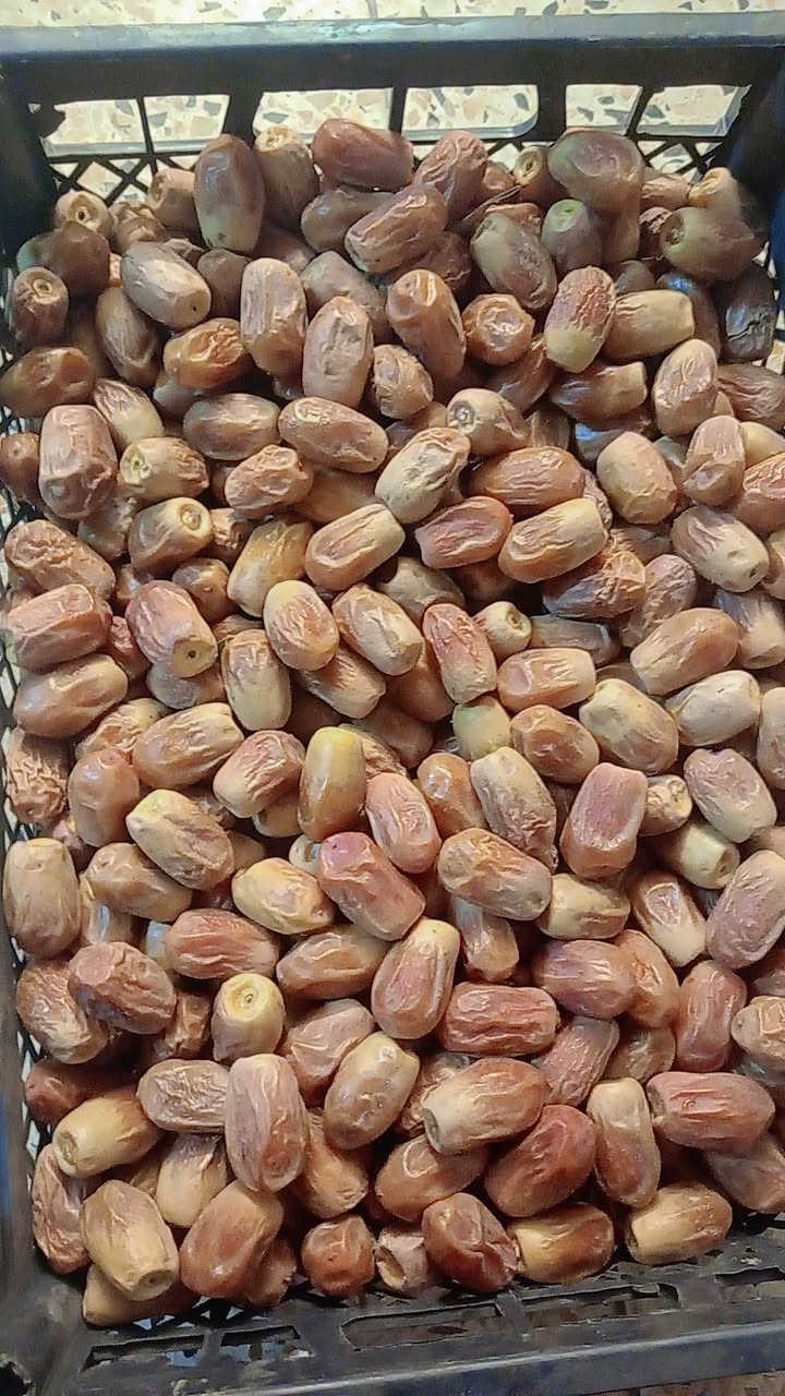 السلام عليكم
#توفر تمر ورارنج حوي اليوم

تمر #اصطة_عمران
تمر #زهدي
تمر #خضراوي_مندلي
#رارنج درجه أولى
الموقع الشجيرية
يتوفر #توصيل لكافة أحياء الصويرة
واتساب ***********
