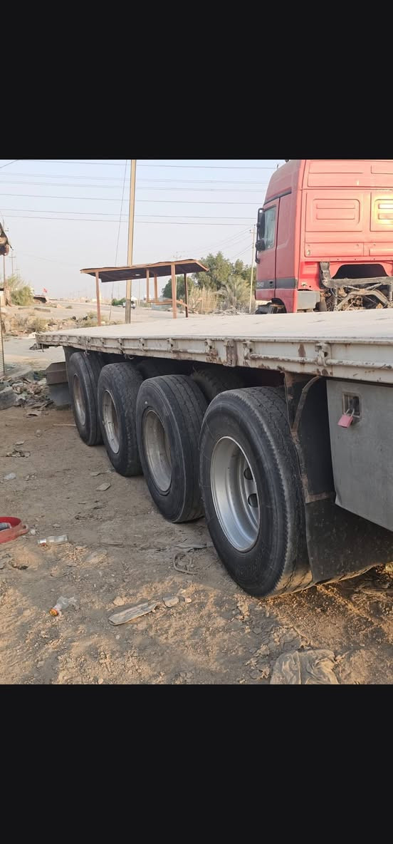 عربان اوروبي • ٣ محاور • مطبخ وثلاجة