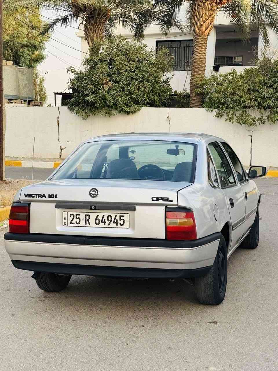 اوبل فكترا للبيع
 موديل 1992
 رقم كركوك كلها جديد شرط التحويل والوكاله
 كير ومحرك شرط لاصوت ولا صرف
كهربائيات وتخم تاير وصدر امامي وخلفي كلها جديد
سياره مصبوغه عام للجماليه بدون ضربه شرط
السعر 35
***********
