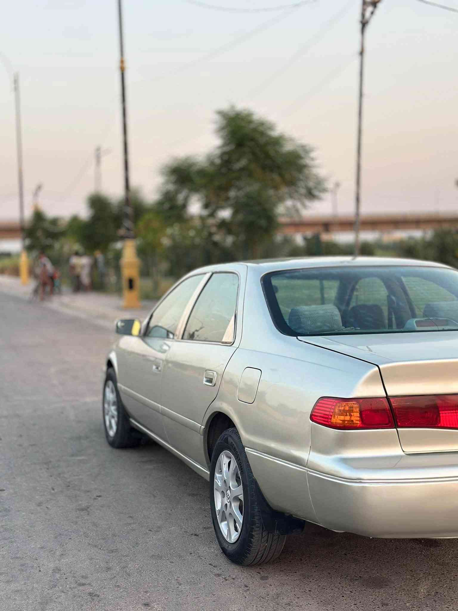السلام عليكم
كامري 2000 رقم بغداد دولي 

وارد امريكي بدون حادث فقط مصبوغه أثر جراد 

محرك 2200 ابو الكف المرغوب گير تبريد خير من الله 

الرقم ***********

#مكلف_بالنشر

