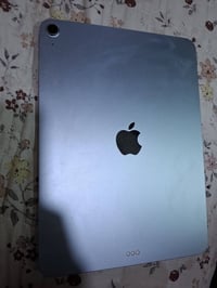 ايباد اير 11 • M3 • ١٢٨