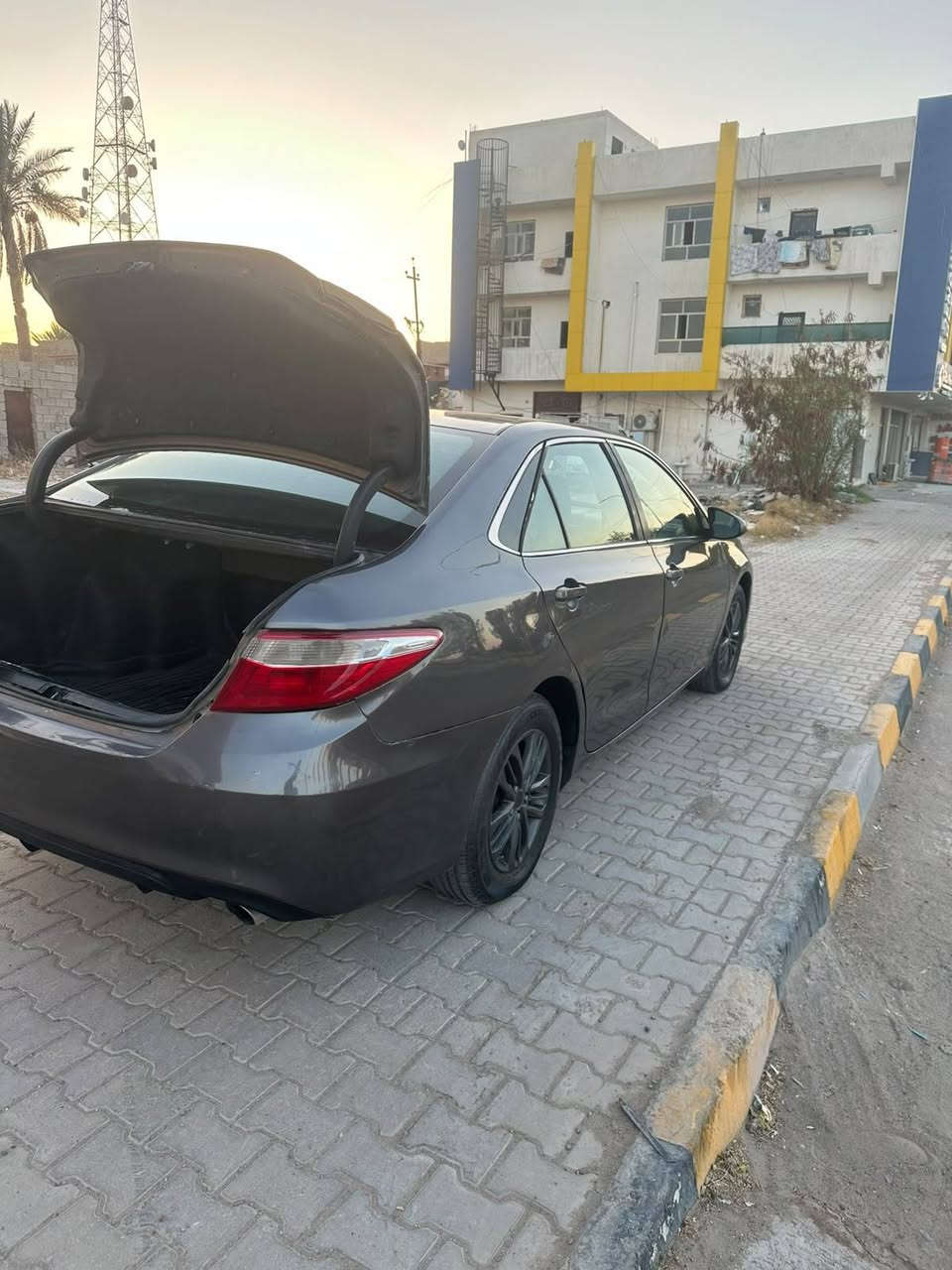 السلام عليكم
للبيع بسعر مناسب جدآ 115 💲 اعتذر عن الوعده والقصط 

كامري 2016 وارد امريكي لون فيلي رقم دهوك اوربي سنويه جديده شرط التحويل والغرامات 
سياره بيهه صبغ (3) قطع بيهه بنيد وجاملغ وجاملغ خلفي عكس السايق  وبيهه داخل بل حصيره فقط 
سياره جاهزه بدون اي نقص 
محرك 2500 /4سلندر 
شرط محرك وگير وصدر وكهربايات وتبريد وتدفئه وتخم تاير سياره جاهزه من كلشي 
العنون / صلاح الدين / العلم 
السعر 115 💲اعتذر عن القصط والوعده 
الا ستفسار ***********
