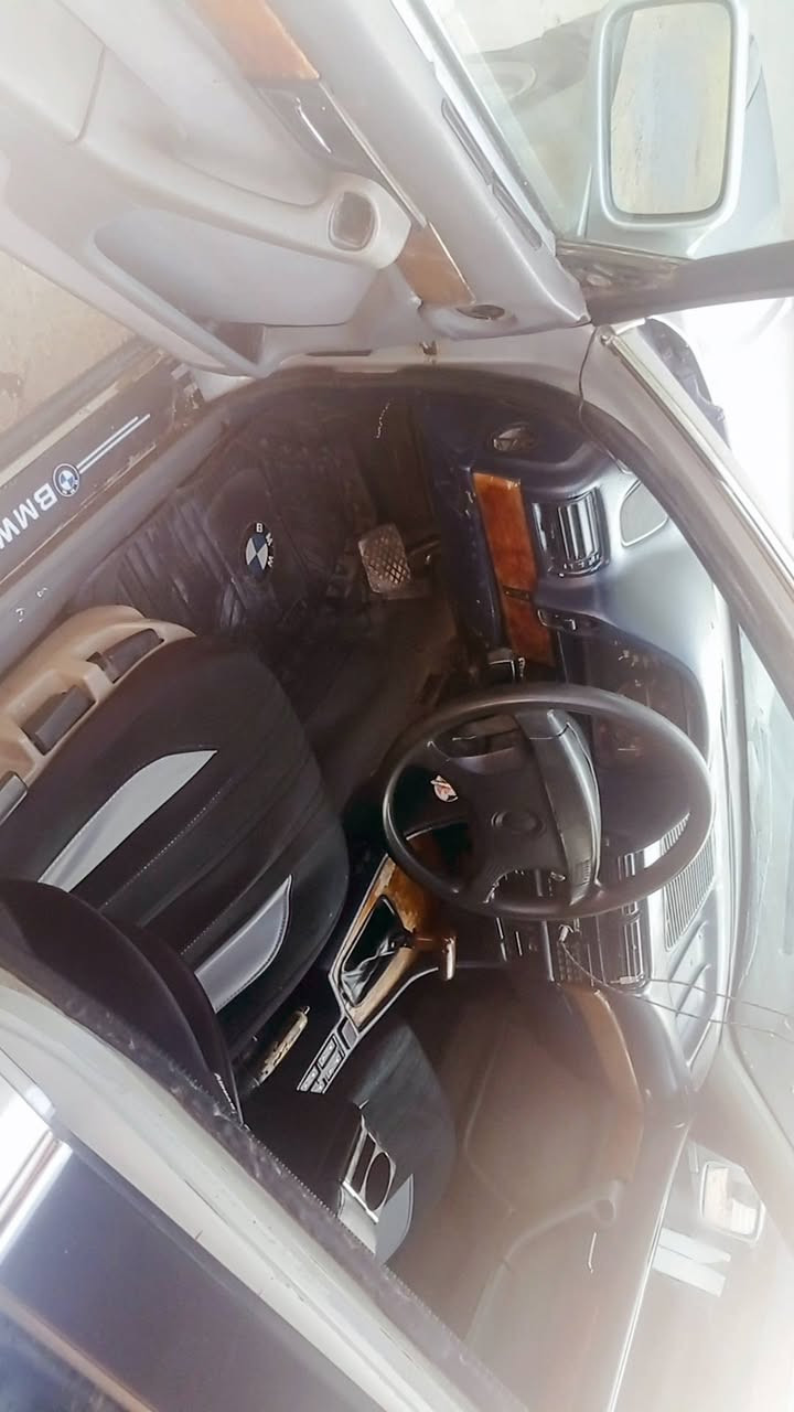 بيئم مديل91سياره جاهزه وترايه يخبل ناعمه ورزانه مكينه وكير ياباني ملكه بل كارتون تبريد شغال بس غاز منضومه كامله كهربائيات كله شغاله تخم تاير رقم مثنى بسمي بكاني بغداد بلديات سعر25قفل *********** بدون مراوس
