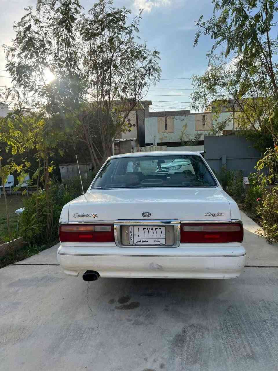 نيسان سدرك • ٢٠٠٢ • رقم بغداد