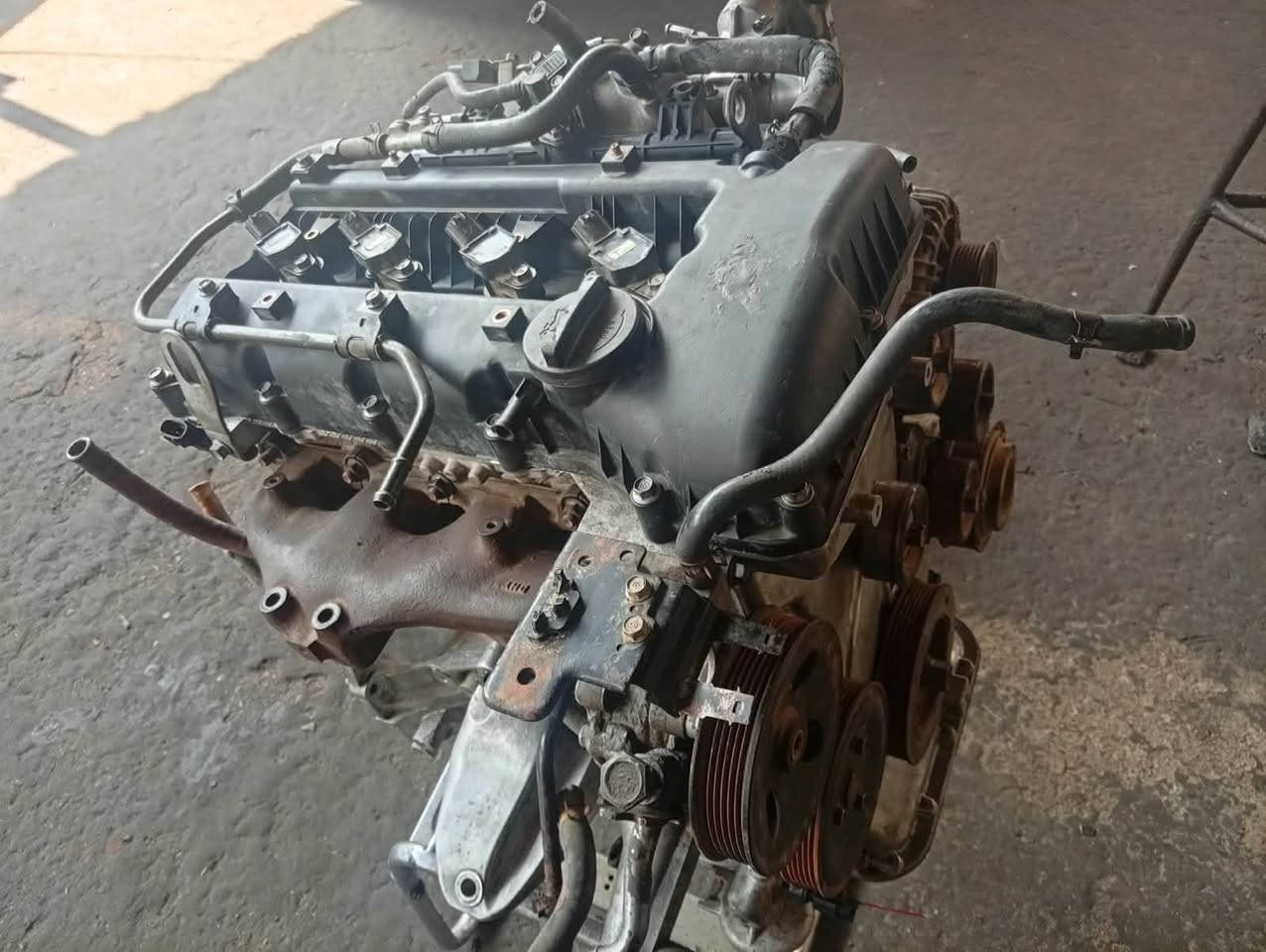 جنيسس كوبيه • 2.0T • ضمان ١٠ أيام