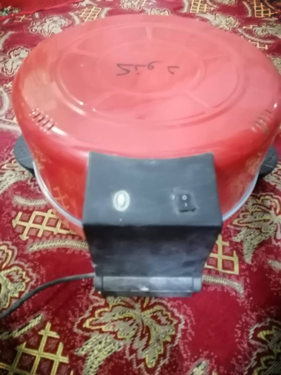 شاشة ٤٠ بوصة • جديد