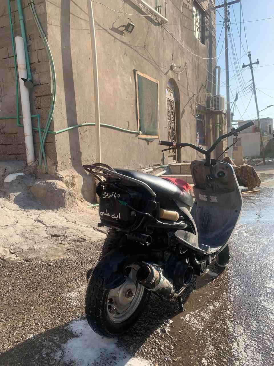 دراجه مكفوله كفاله عامه مامفتوحه قراضها كلها موجوده من لعينه للايت كلشي بيها بلاد نكره سلف وهندر وكزوزها لبلاد موجود السعر 600وبيها مجال قليل *********** بس واتساب لمو شراي لا يراسل
