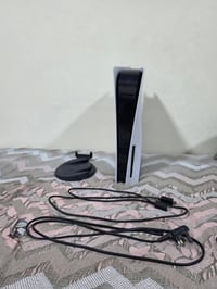 بلايستيشن 5 • يدتين اصليات • درفت
