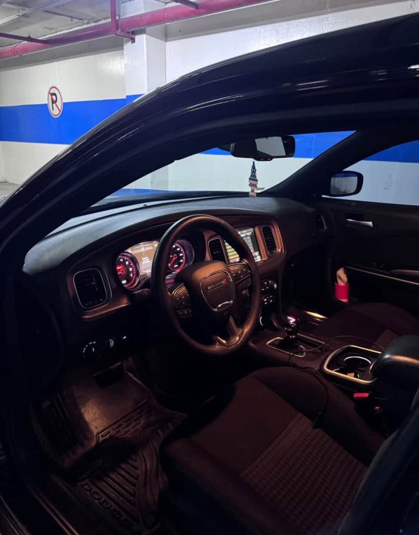 Dodge 2023 GT LastCall
سەیارەکە زۆر جوانە لە پاکو خاوێنی سێرفزی تازەی لۆ کرایە لە motul یەک پارچەی کلێری ئەمریکایە چامڕغی پشتەوە لای سایاق بێ ژۆرێ بێ ئەڕباگ هەر چار تایەی نوێیە 
(***********)واتسئاپ أربيل, العراق
