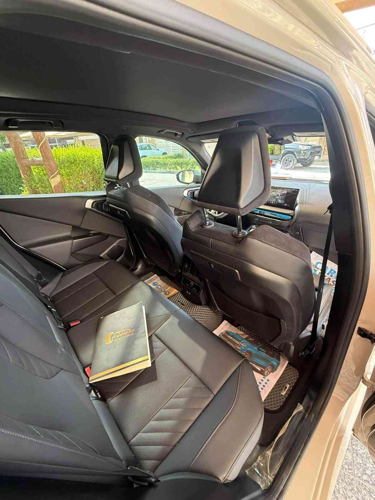 السلام عليكم Bmw x3 للبيع فقط 
موديل 2025 
وارد امريكي 
الضرر مالتها فقط دعامية 
مثل ما موضح بصور 
السيارة فول موصفات 
4 سلندر 
رقم اربيل 
مضلل السيارة 
ماشية 9000 كيلو متر تقريباً 
للاستفسار الاتصال 

‭***********‬
