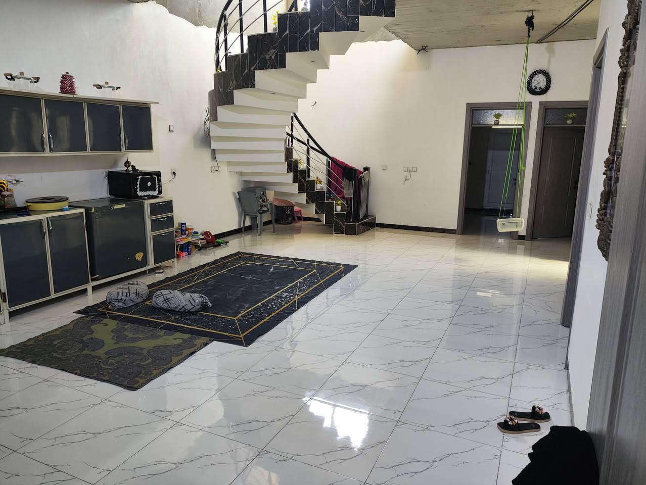 امام عباس • بيت • ٢٤٠م