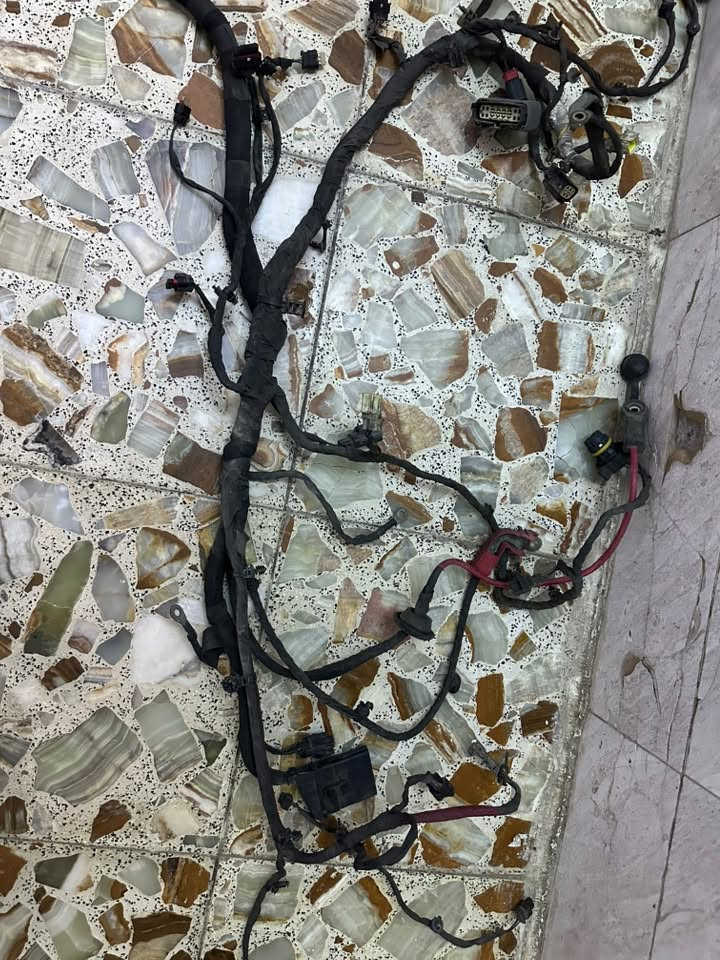 سلام عليكم ضفيره مال مكينه جديده طك جيس شرط مال ماوس وضفيره مال حوض موديل 14 بجيس شرط عنواني بغداد اتصل وقيم بما يرضي الله ***********
