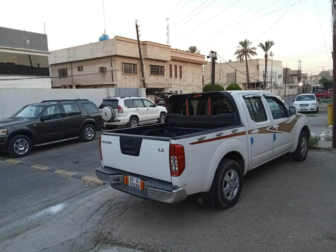 نيفاره • ٢٠١١ • رقم واسط