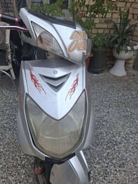سكنس فحل ياباني  كلشي شغال نص نكرة  مكينة ناعمة  450 وبيها مجال   ابيع...