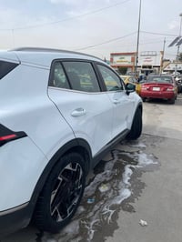 السلام وعليكم للبيع سيارة 🚗 كيا سبورتج موديل 2022 خليجي ماشية 83ألف بع...