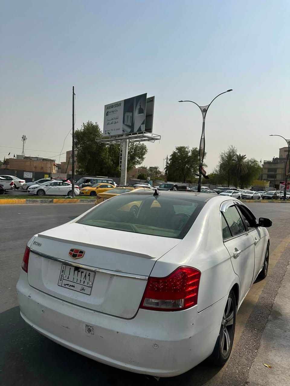 سلام عليكم ام كراند حجم الكبير مكينه 2400 بلادي كير مكينه تبريد بشرط بيها نقوصات صدر امامي خلفي كم شغله صالها 5 سنوات عندي اريد أبيع لغرض السفر سعرها 60 وبيها مجال مكاني بغداد حي الجهاد رقمي ***********
