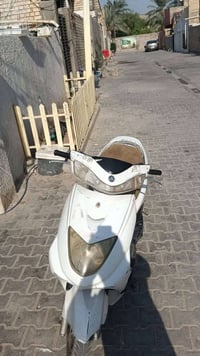سكنس للبيع مكينه مال بريز بيهه مكينه ما مفتوحه شلعه ومعدل بس كابريتر ت...