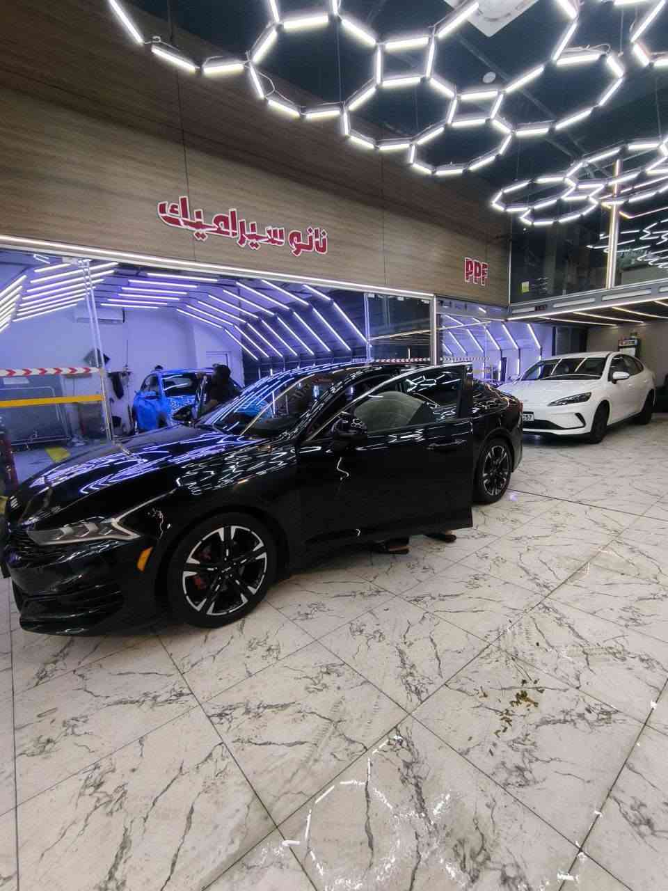السلام عليكم
كي فايف جيتي لاين  وارد امريكي 

موديل 2022

فول موصفات 1/1

داخل احمر 

ماشيه 75

موصفات 

تشغيل عن بعد 

  

‏بانوراما 

￼

￼ أربع أنظمة ￼

￼

‏رادار امامي + رادار خلفي 

‏حجم المحرك 1600 تيربو 

كشن السايق كهرباء 

رقم بغداد تحويل ثاني يوم

الضرر دعامية امامية وخلفية وجاملغ خلفي وبيها اماكن بارد
حادثها كللش حلو

بدون ارباك وبدون شواصي  

السيارة خير من الله 

￼￼￼￼￼￼￼￼￼

السعر 150 قفللل 

مكان بغداد جميلة

الرقم ***********
