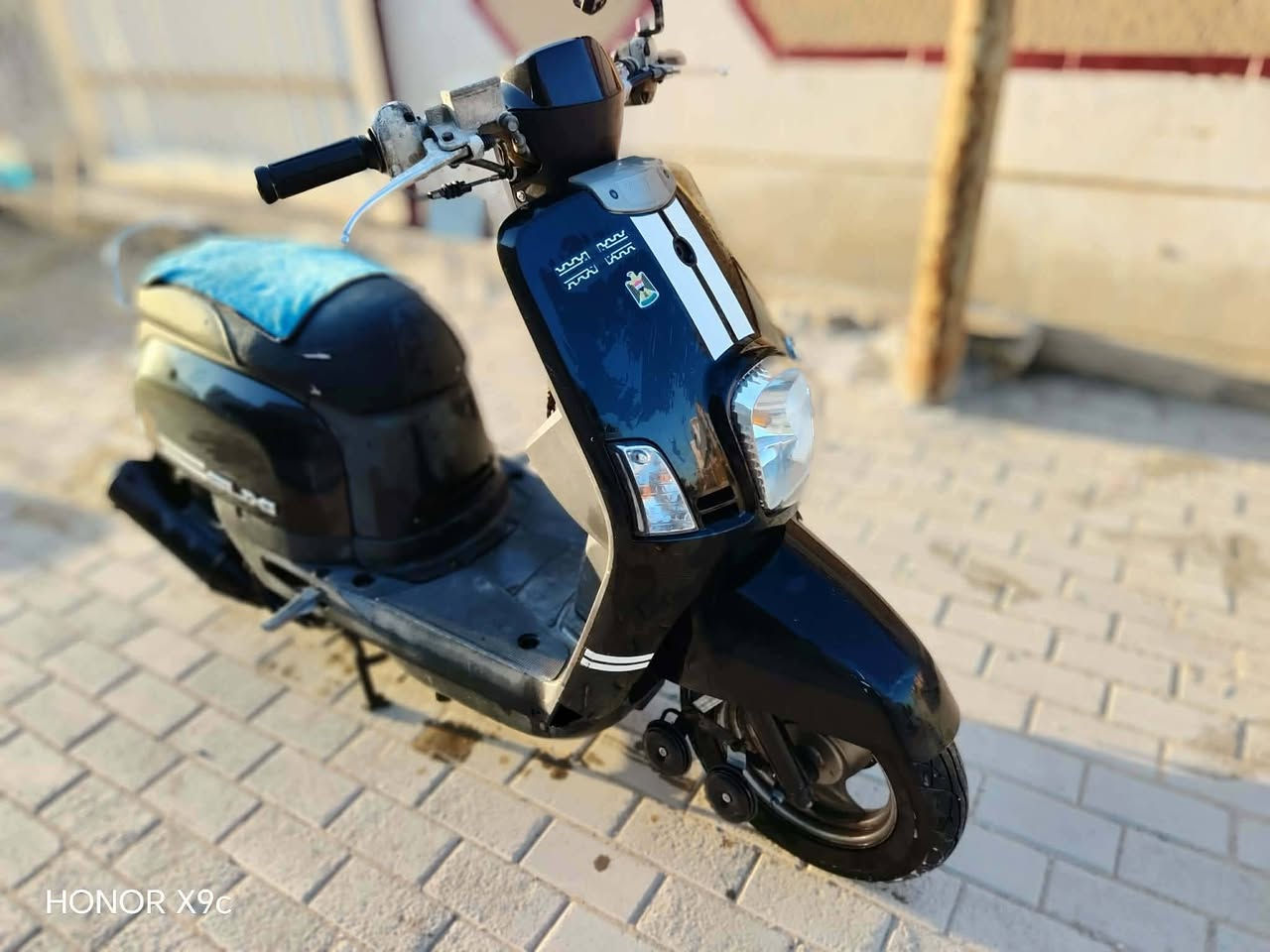 ماكس بوليس • رمبه • مكفول